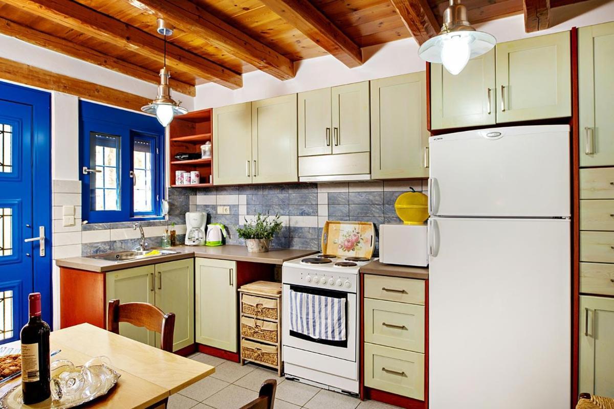 Mirthios-Hill Apartments Plakias Bagian luar foto