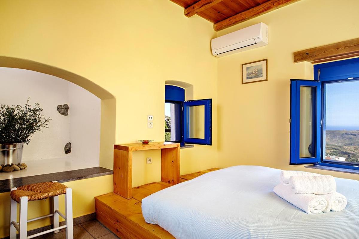 Mirthios-Hill Apartments Plakias Bagian luar foto