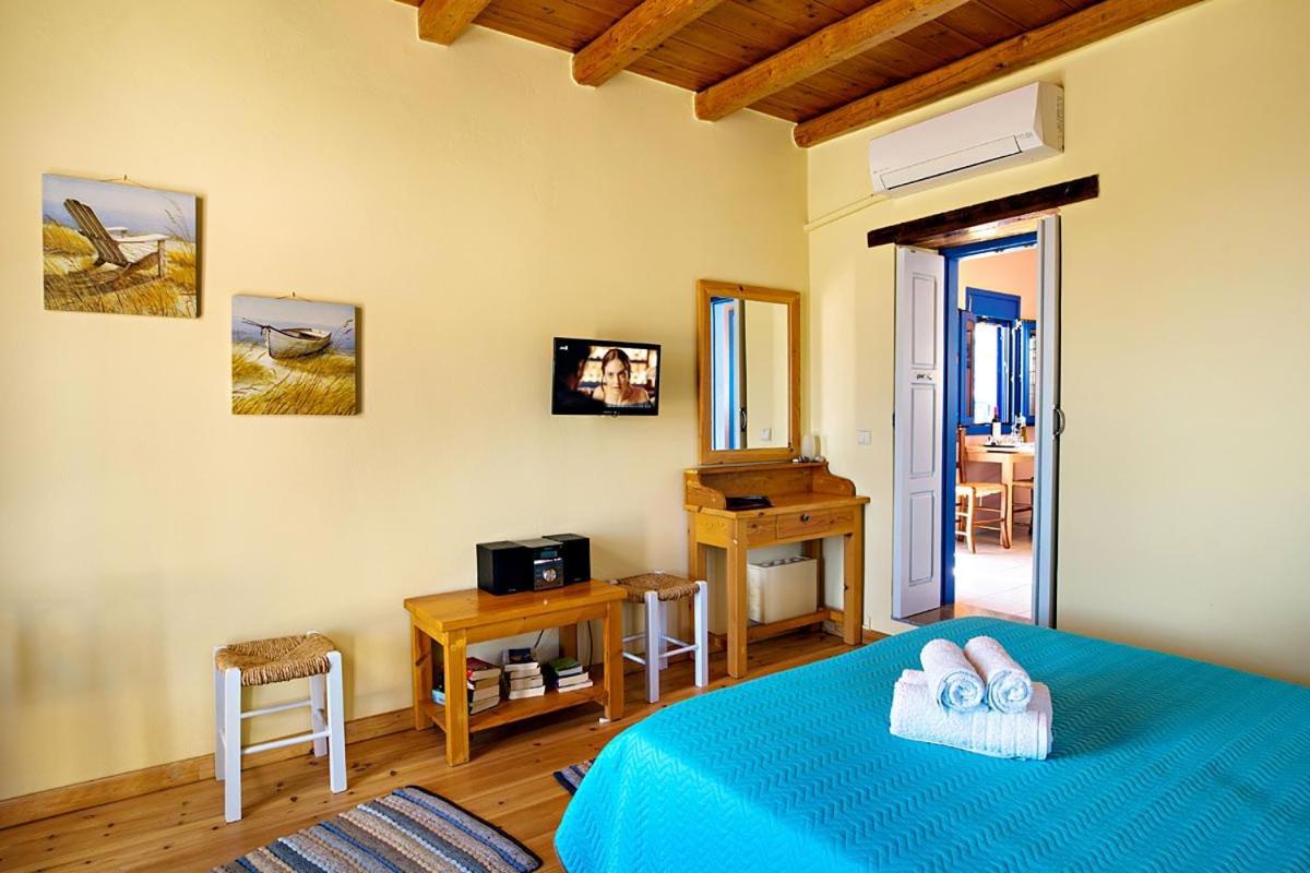 Mirthios-Hill Apartments Plakias Bagian luar foto